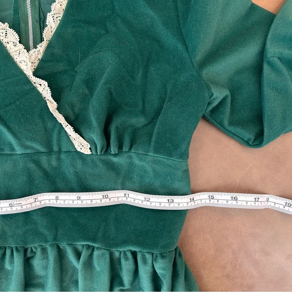 Vintage 70s Milk Maid Lace Trim Renaissance Cottage Green Velvet Maxi Dress SM - Picture 10 of 11